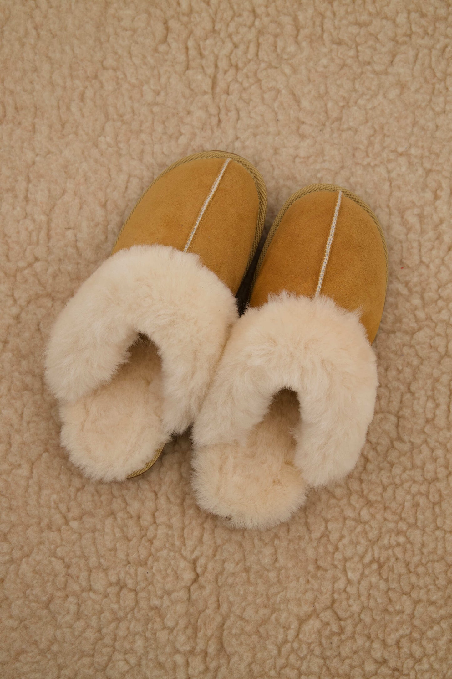 Chaussons mouton - Classique - Beige